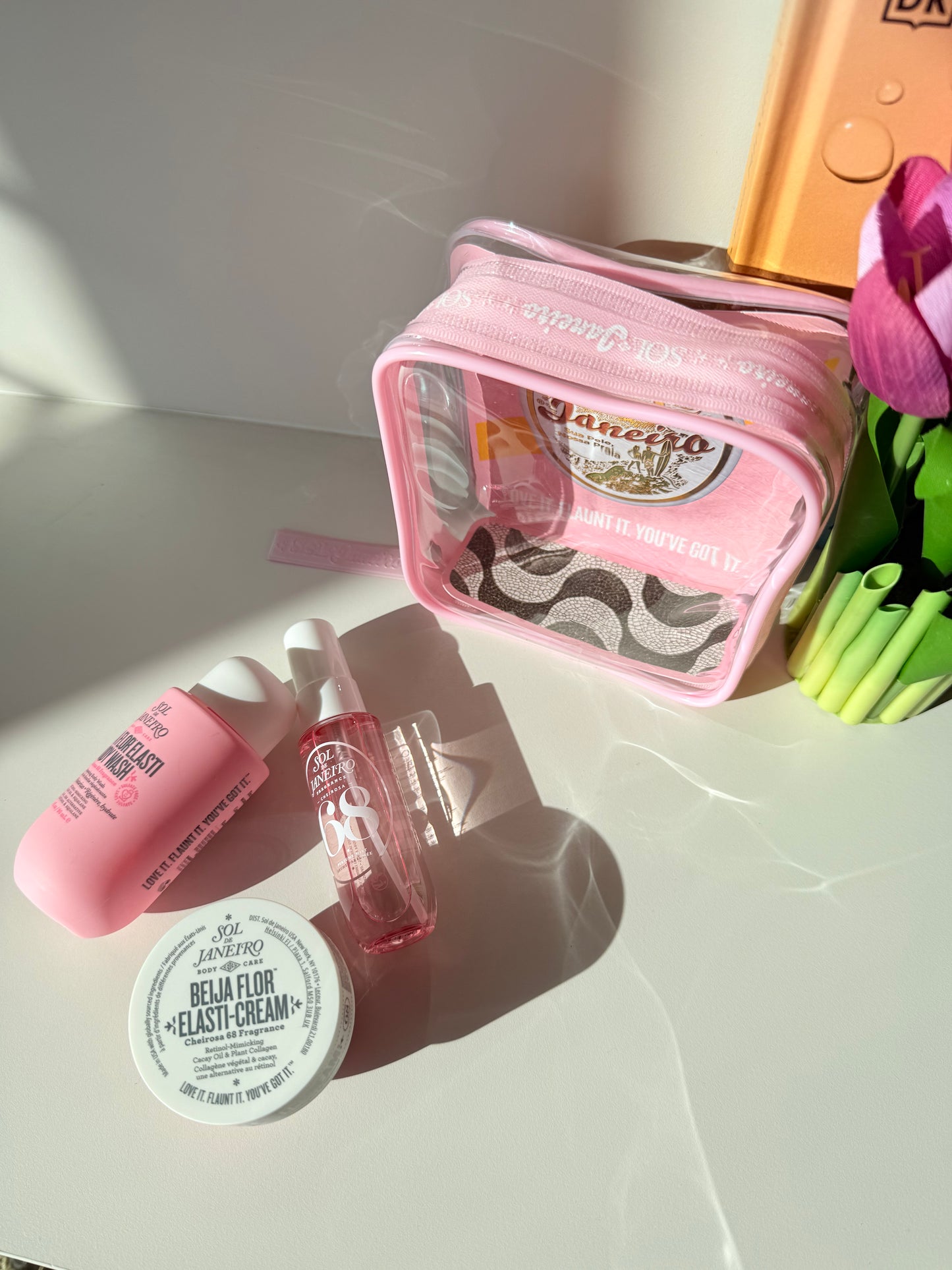 Sol de Janeiro Beija Flor Jet set 68